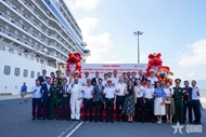 Cam Ranh International Port welcomes big cruise ship